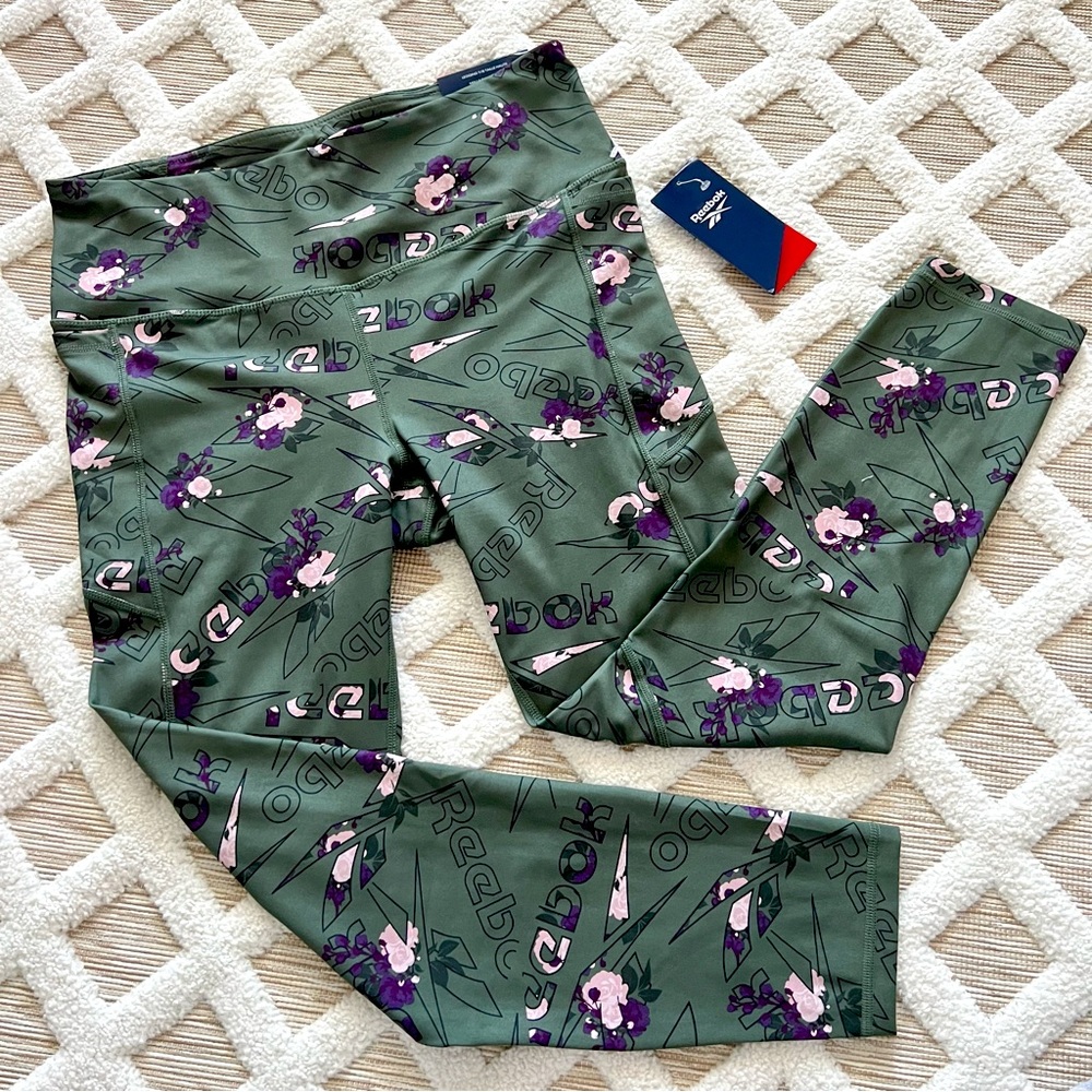 NWT Reebok High Rise 7/8 Dark Green Leggings with Floral Print